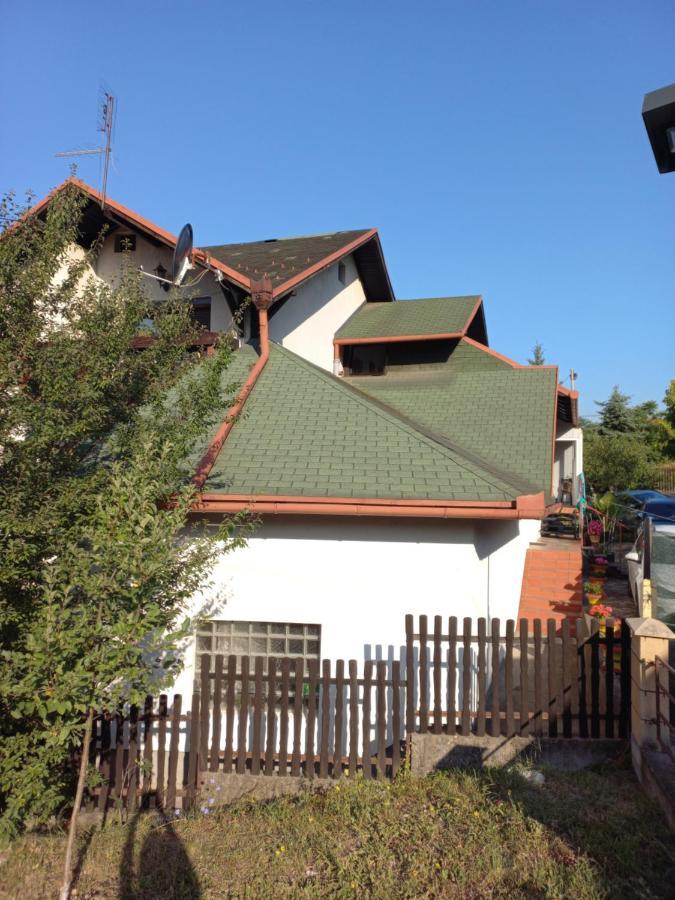 Apartments Emir トゥズラ エクステリア 写真